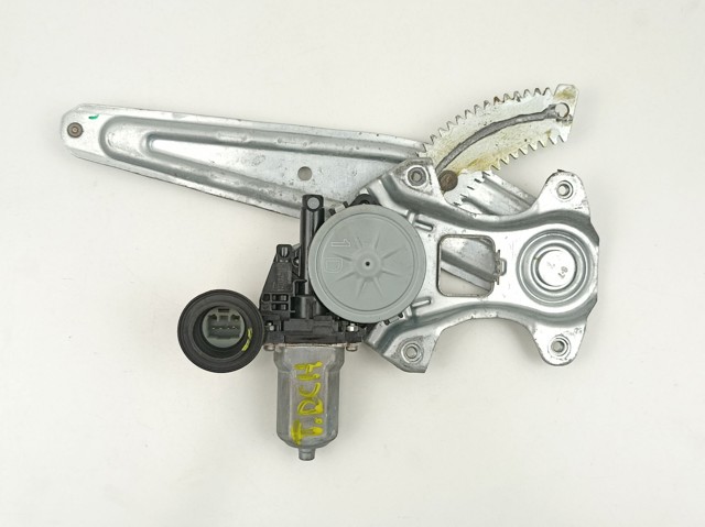 Мотор склопідйомника водійських дверей Daihatsu 85720B2030