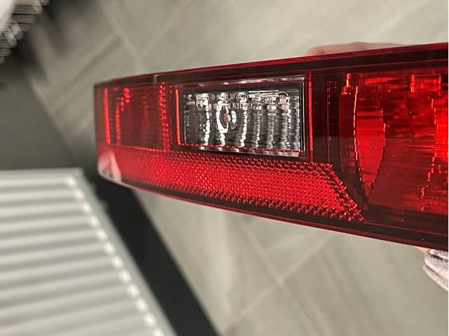 80A945070A VALEO Фара заднього бампера, правий