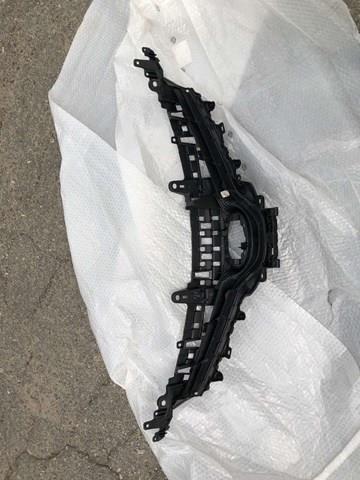 Облицювання радіатора Toyota 5310133540 ціна, від 323.23 USD