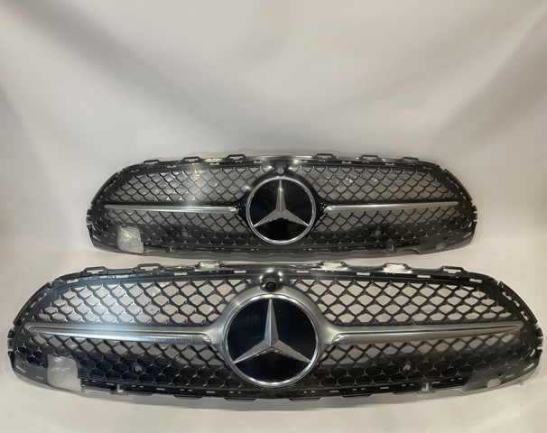 Облицювання радіатора Mercedes A2068882100 ціна, від 83.38 USD