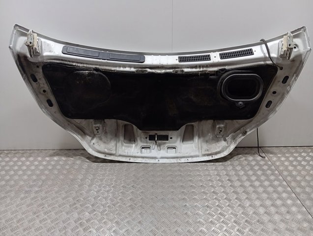Капот Iveco 5801492603 ціна, від 392.29 USD