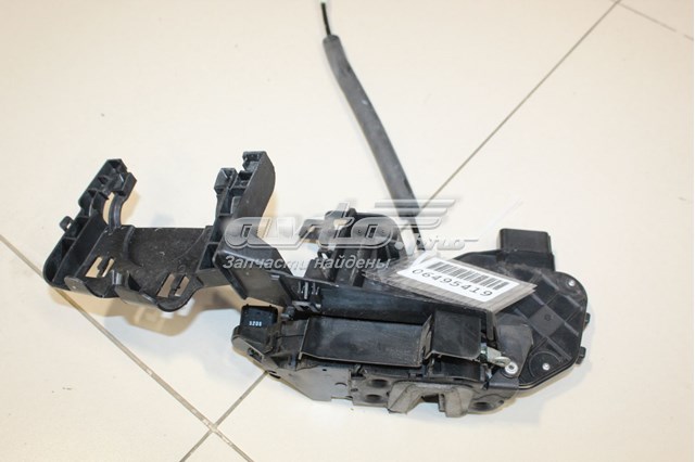 Замок дверки правої передньої C2D5635 Jaguar