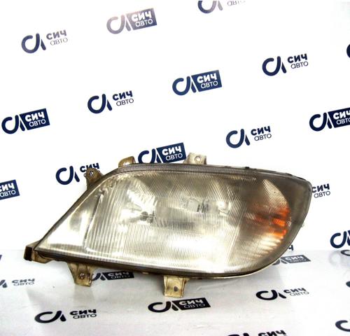 Купити A9018201261 Mercedes Фара ліва передня