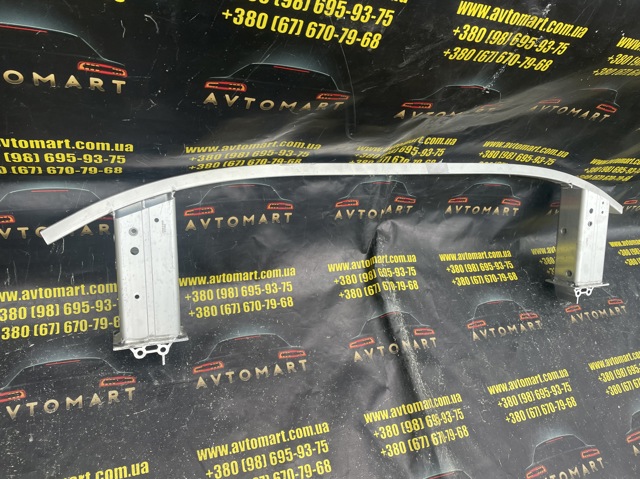 Купити 31476358 Volvo Буфер бампера переднього