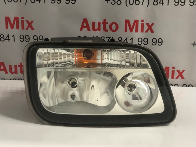 Фара правая Mercedes A9438200261 ціна, від 98.76 USD