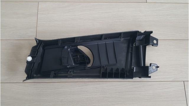  Toyota 6241078010 ціна, від 38.01 USD