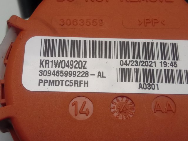 Пасок безпеки передній правий Mercedes A1778600800 ціна, від 99.85 USD