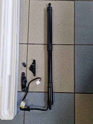 EBY420880R13220 Glossyautoparts Амортизатор кришки багажника / двері 3/5-ї задньої