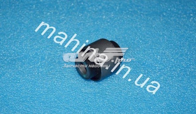 Сайлентблок задньої реактивної тяги Chery M112919150