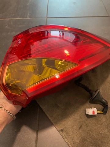  Hyundai/Kia 92402A20 ціна, від 25.34 USD
