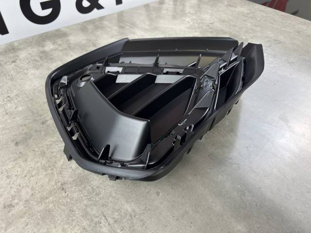 Решітка переднього бампера, права Signeda PAD99269CAR ціна, від 36.88 USD