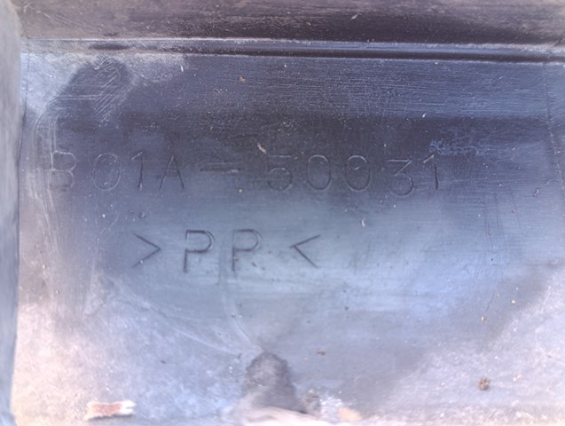 Купити B01A50031 Mazda Буфер (бампер) передній