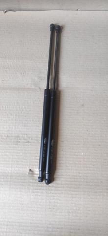 Амортизатор двері задньої Magneti Marelli GS0696 ціна, від 9.43 USD