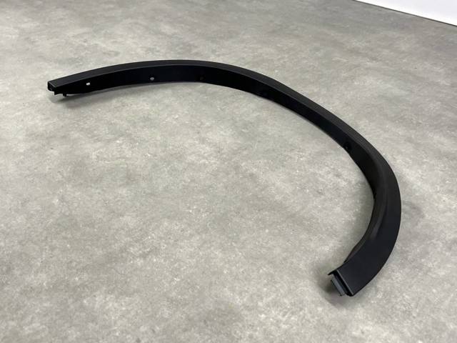 51777181679 BMW 