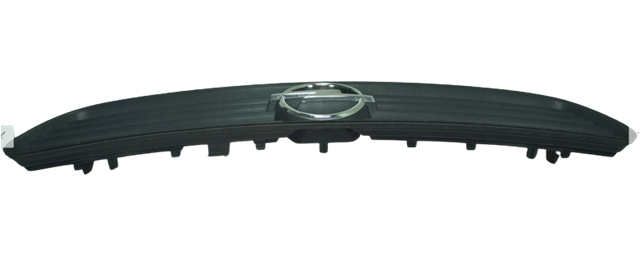 Решітка радіатора 90588120 General Motors