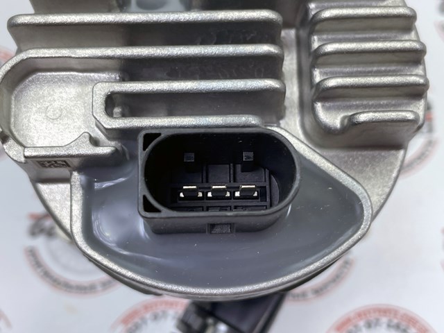 Помпа водяна, (насос) охолодження, додатковий електричний Mercedes A000500650080