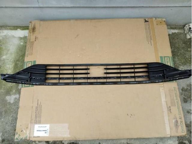 Облицювання радіатора VAG 510853671CRYP ціна, від 210.04 USD