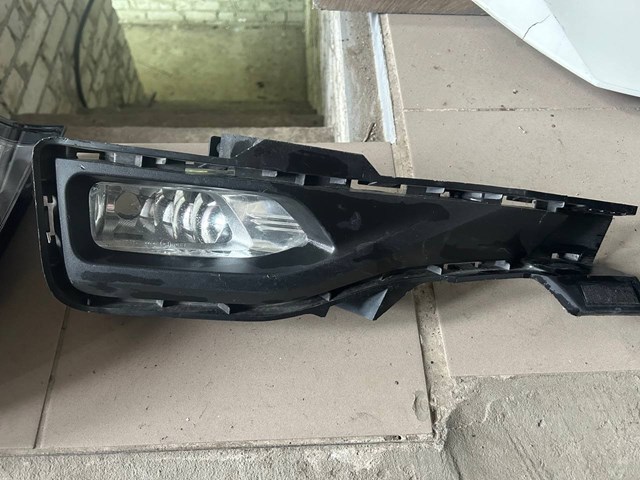Купити 622575SF0B Nissan/Infiniti Заглушка ПТФ бампера переднього ліва