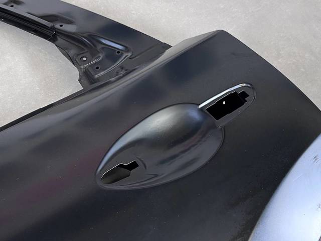 Двері задні Mazda KBY07302XD ціна, від 326.73 USD