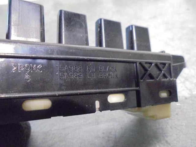 15A988 Toyota 
