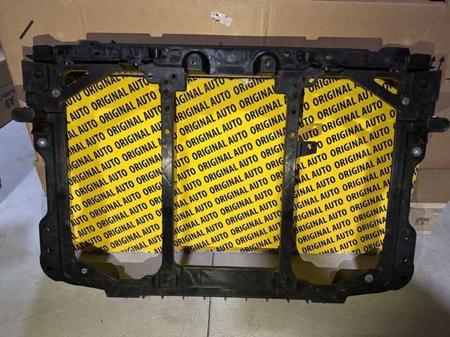 Купити K15653110B Mazda Рамка кріплення радіатора