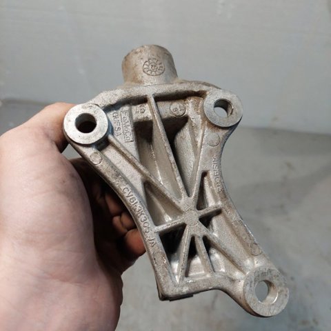 CV613K305JA Ford 