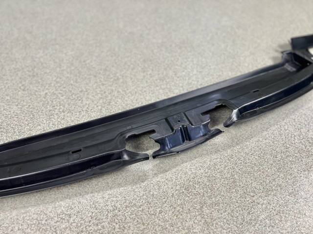 Купити 51747460300 BMW 