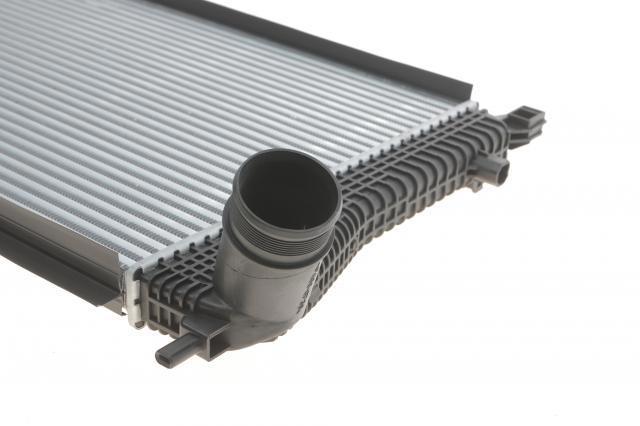 CI667000S Mahle Original Охолоджувач наддувочного повітря