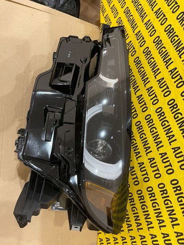 Фари Mazda VA4151040C ціна, від 506.76 USD