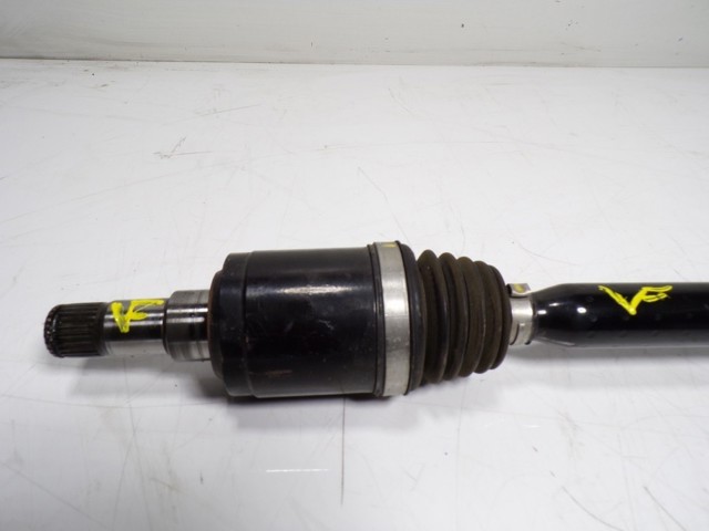 Купити LR133241 Land Rover Піввісь задня, права