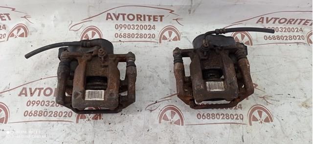 Купити AD777015 Peugeot/Citroen Супорт задній правий
