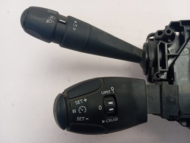 Перемикач підрульовий, правий Peugeot/Citroen 98312609ZD ціна, від 396.67 USD