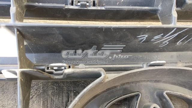 Решітка радіатора 5310160A40 Toyota