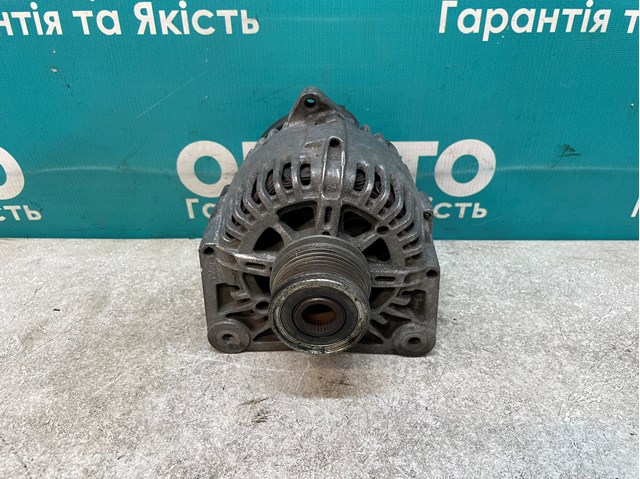 Купити 2543562B Renault (RVI) 