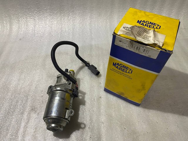 Насос системи вмикання зчеплення AMTR015 Magneti Marelli