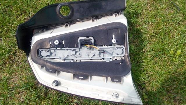 Купити 13305775 Opel Задня права фара