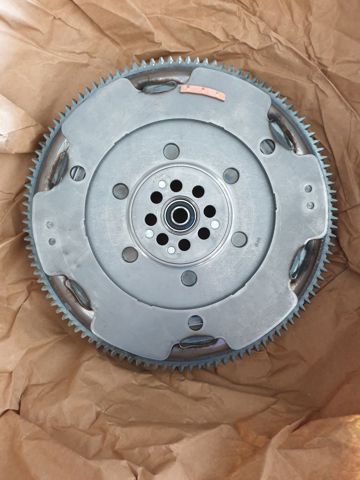 Маховик зчеплення Iveco 5802794866