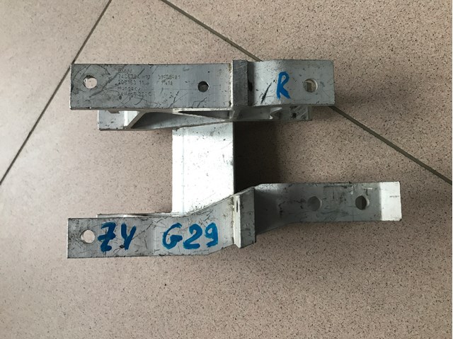51117436784 BMW 