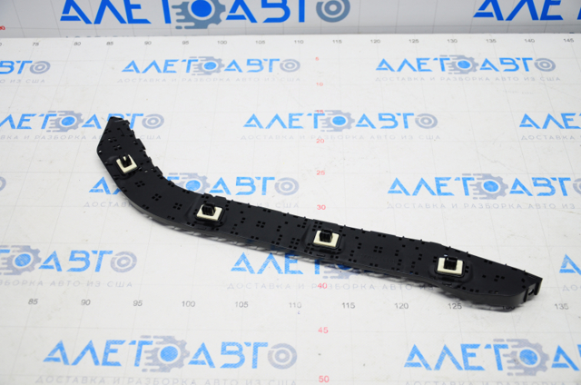 57707SJ330 Subaru Направляюча заднього бампера, ліва
