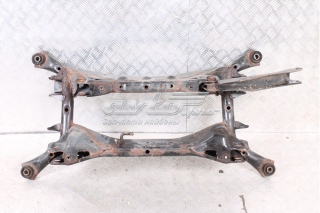 Балка задня 4100A050 Mitsubishi
