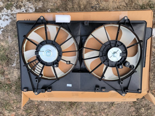 Купити 45X223W1 Polcar Дифузор радіатора охолодження, в зборі з двигуном і крильчаткою
