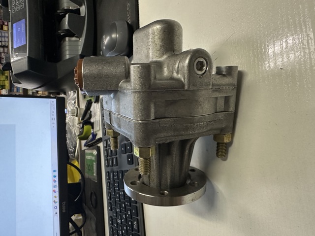 Насос ГПК ZF Parts 7681955171 ціна, від 41.67 USD