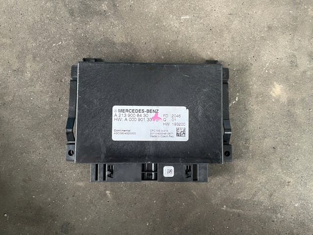 Блок управління акпп Mercedes A2139008430 ціна, від 196.37 USD