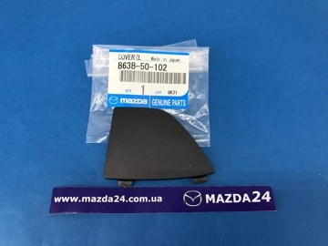  Заглушка решітки радіатора Mazda 3 