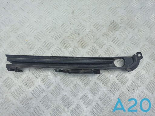 TK4950C21C Mazda Решітка протитуманних фар ліва