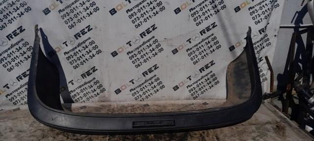  Задній бампер Toyota Corolla 