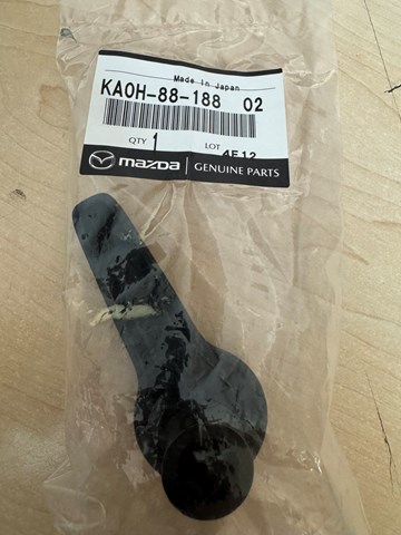 KA0H8818802 Mazda ручка регулювання спинки сидіння - купити онлайн