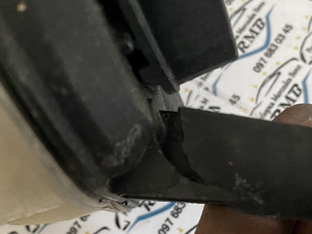 FK728K218AA Land Rover 