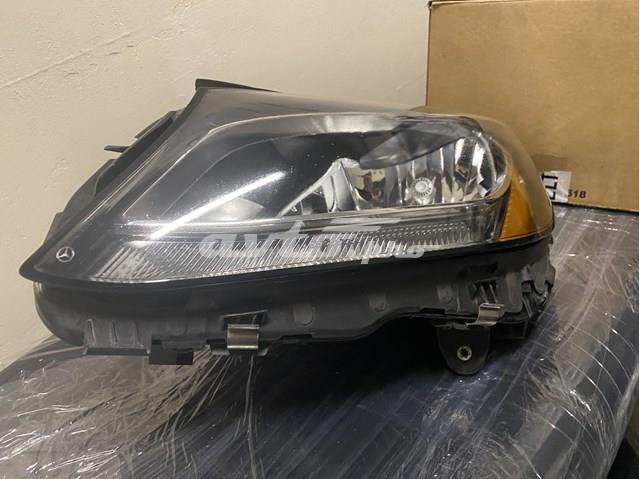 Купити A2059066902 Mercedes 