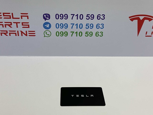  Tesla 113108700F